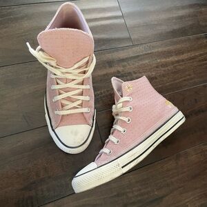 Hi top converse embroidered